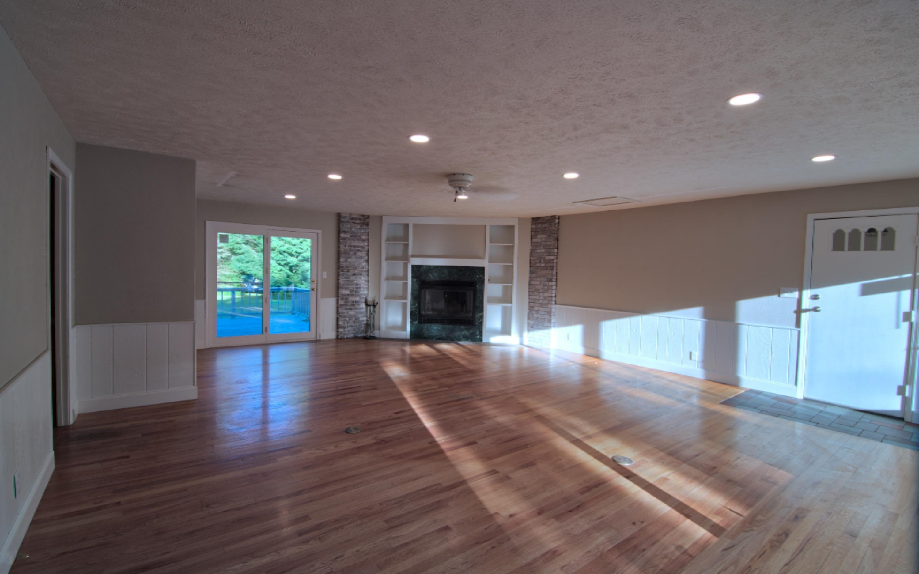 1945 Oak Forest Road Niles, MI 49120 - Photo 3 of 44 _DSC70571945 oak forest