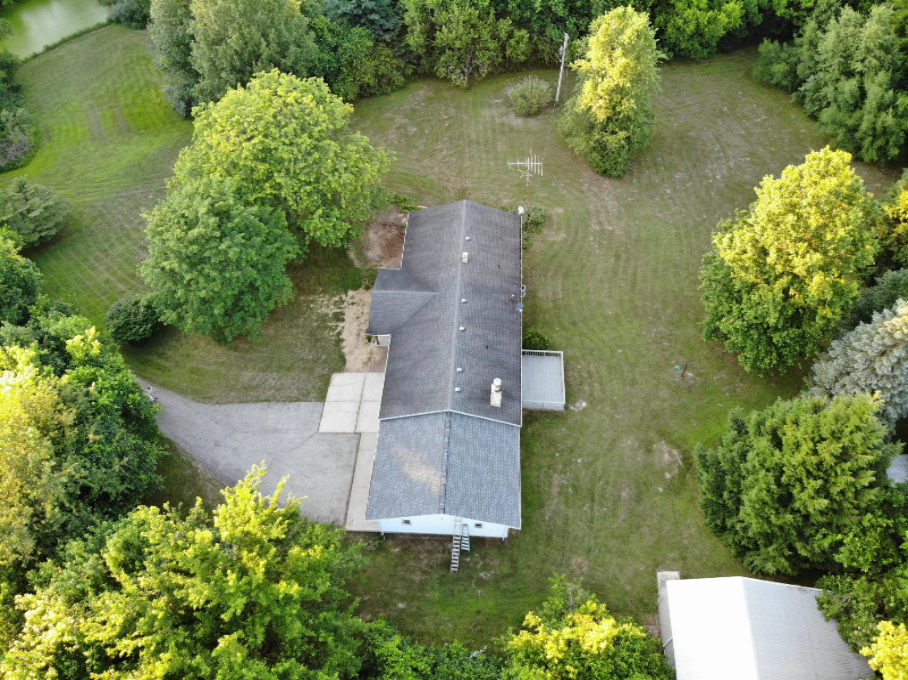 1945 Oak Forest Road Niles, MI 49120 - Photo 33 of 44 DJI_0094