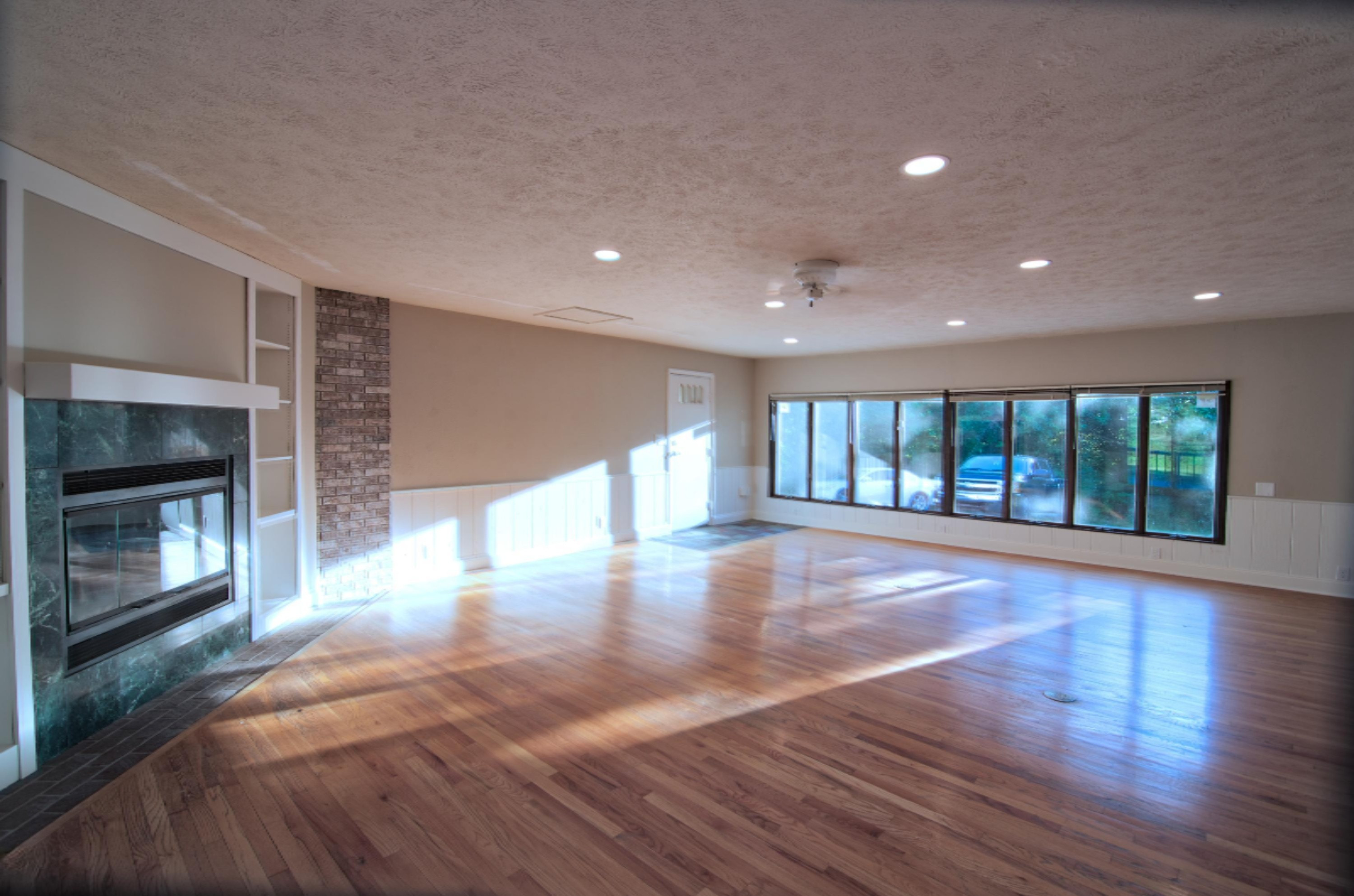 1945 Oak Forest Road Niles, MI 49120 - Photo 4 of 44 _DSC70621945 oak forest