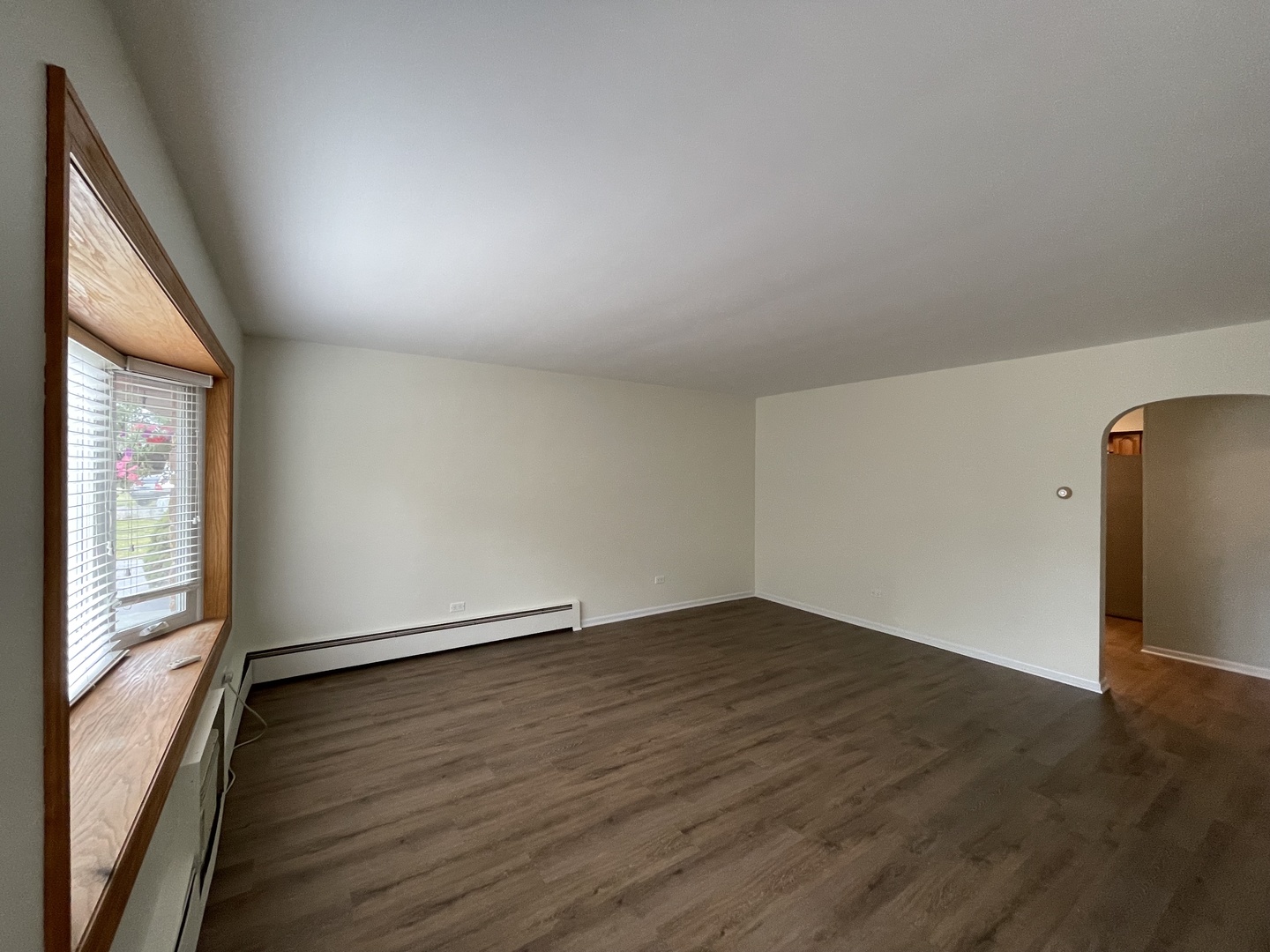 10539 Oak Avenue Chicago Ridge, IL 60415 - Photo 2 of 19