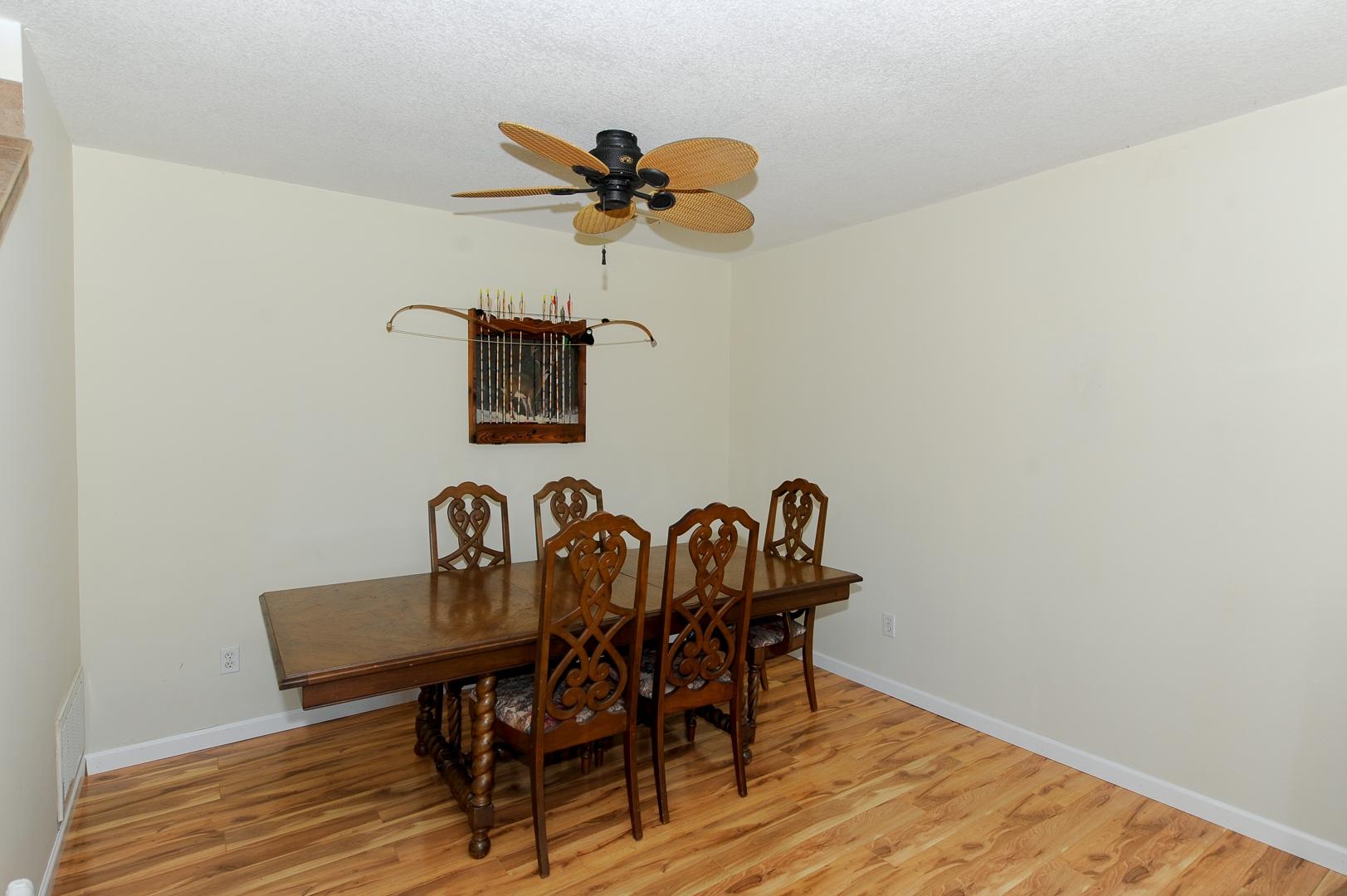 444 Disco Loop Road Friendsville, TN 37737 - Photo 7 of 40 Dining area off living room