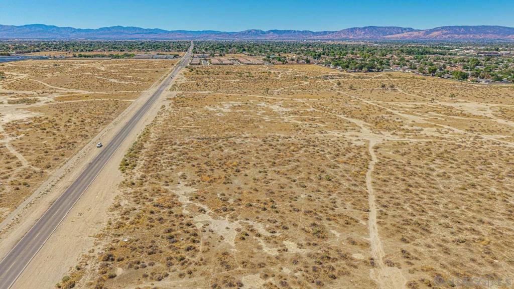 0 Challenger Way Lancaster, CA 93535 - Photo 11 of 43 a view of an ocean