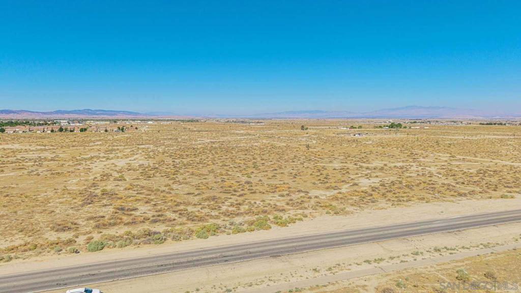 0 Challenger Way Lancaster, CA 93535 - Photo 8 of 43 a view of an ocean