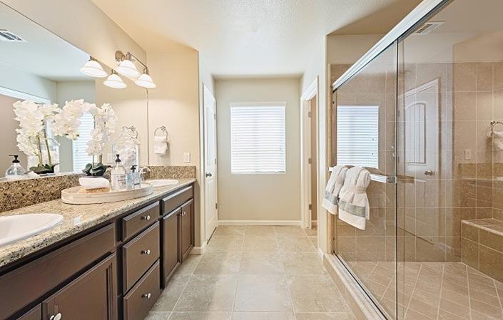 461 Cascade Way, Unit 49 Madera, CA 93636 - Photo 7 of 9 Gallery Image 7