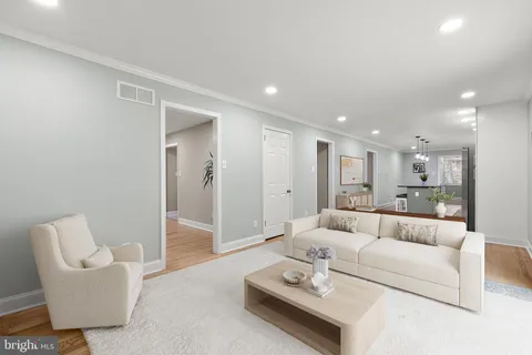 $589,900 | 506 Cambridge Drive, Newark, DE 19711