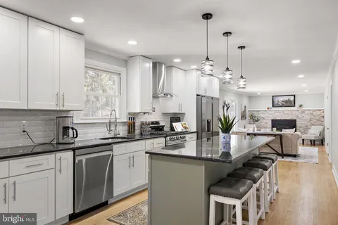 $584,900 | 506 Cambridge Drive, Newark, DE 19711