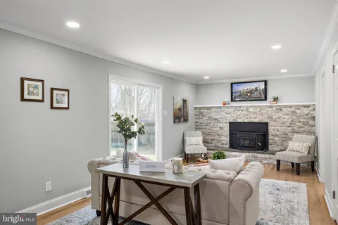 $584,900 | 506 Cambridge Drive, Newark, DE 19711