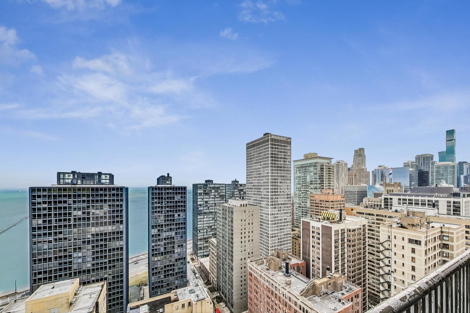 200 East Delaware Place, Unit 30C Chicago, IL 60611 - Photo 39 of 57