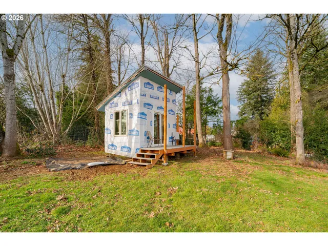 $625,000 | 715 Northeast 22nd Avenue, Camas, WA 98607