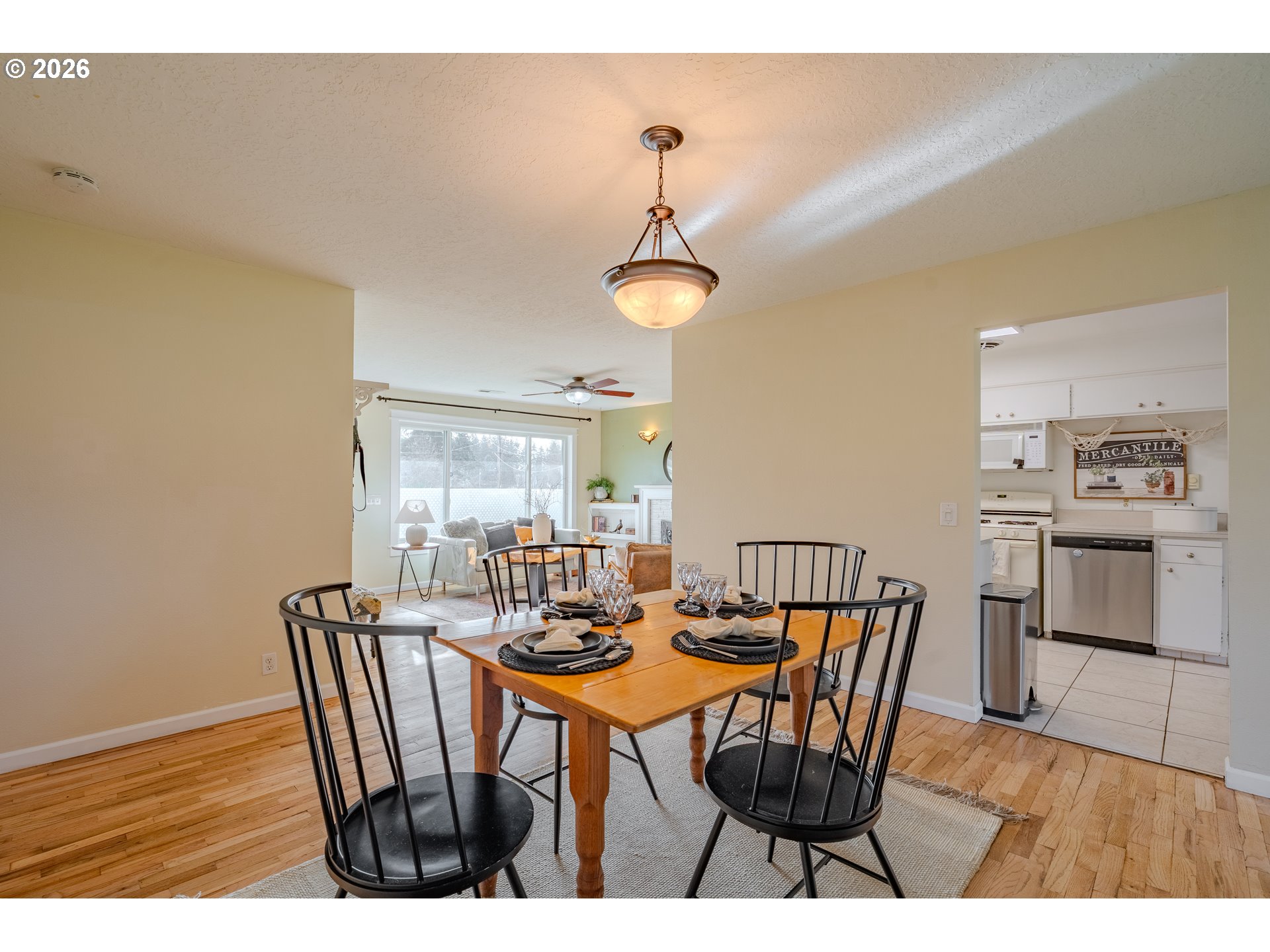 715 Northeast 22nd Avenue Camas, WA 98607 - Photo 9 of 48