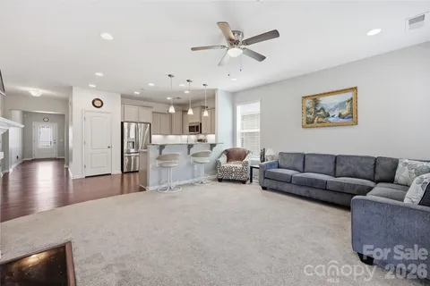 $429,900 | 3176 Bridgewater Street, Lancaster, SC 29720