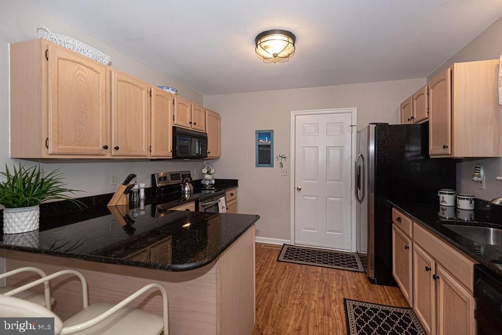 143 Sandyhook Road Ocean Pines, MD 21811 - Photo 10 of 58 Breakfast Bar
