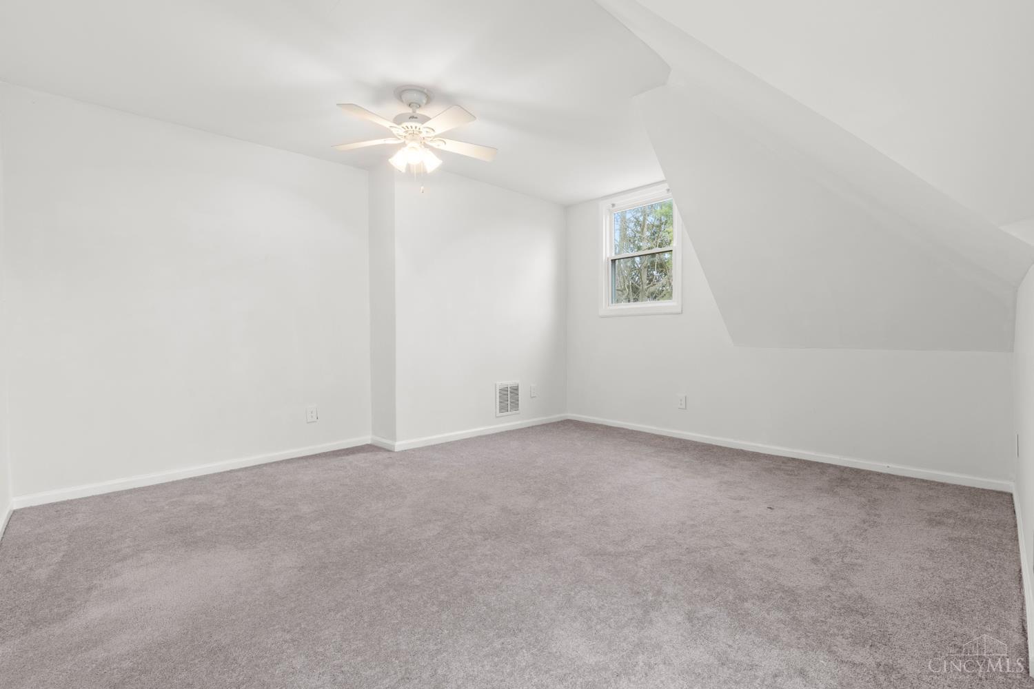 4317 Smith Road Norwood, OH 45212 - Photo 24 of 46