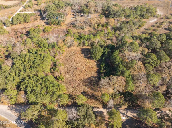 $70,000 | 15 Oakhurst Road, Seabrook, SC 29940