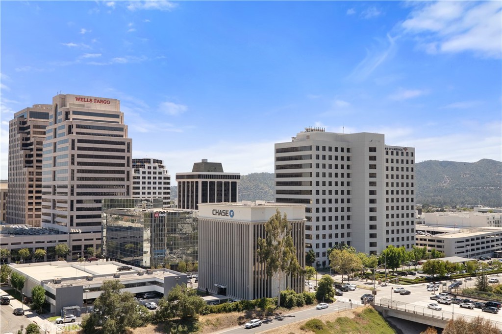 222 Monterey Road, Unit 901 Glendale, CA 91206 - Photo 38 of 68 a city view with tall buildings