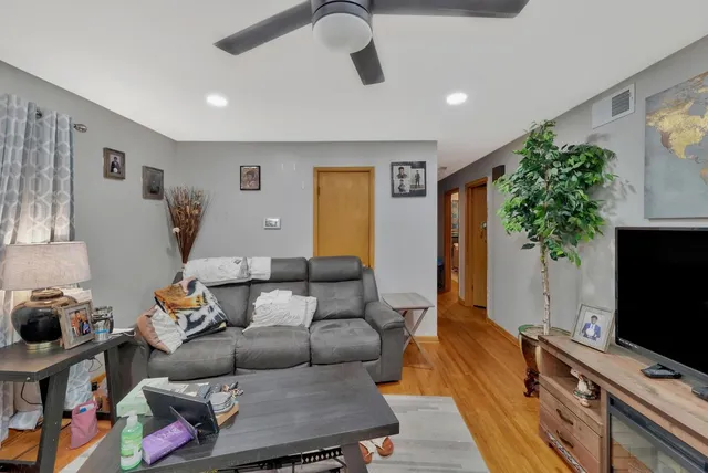 $149,900 | 3209 South Hiram Avenue, Wichita, KS 67217