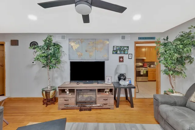 $149,900 | 3209 South Hiram Avenue, Wichita, KS 67217