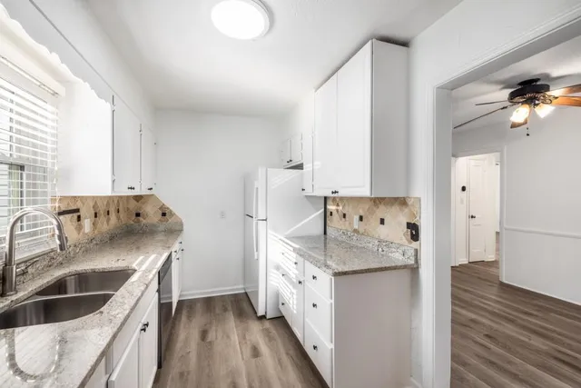 $2,300 | 1801 Crestridge Drive Southeast, Marietta, GA 30067