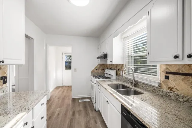 $2,300 | 1801 Crestridge Drive Southeast, Marietta, GA 30067