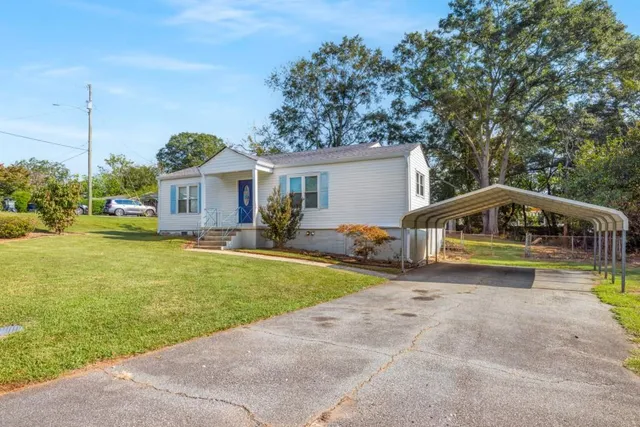 $2,300 | 1801 Crestridge Drive Southeast, Marietta, GA 30067