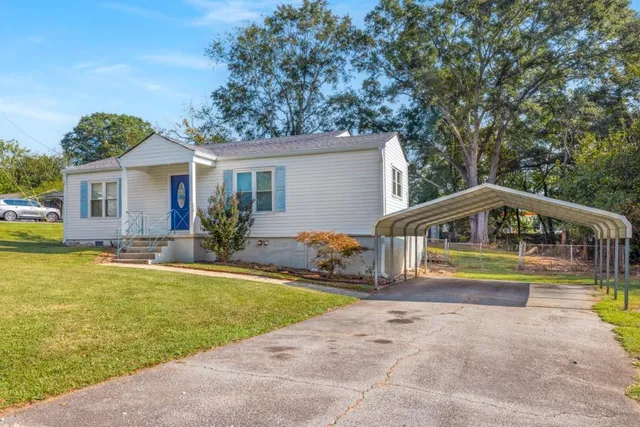 $2,300 | 1801 Crestridge Drive Southeast, Marietta, GA 30067