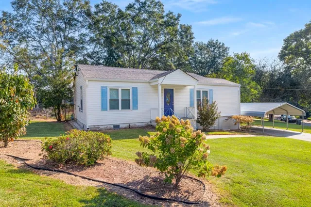 $2,300 | 1801 Crestridge Drive Southeast, Marietta, GA 30067