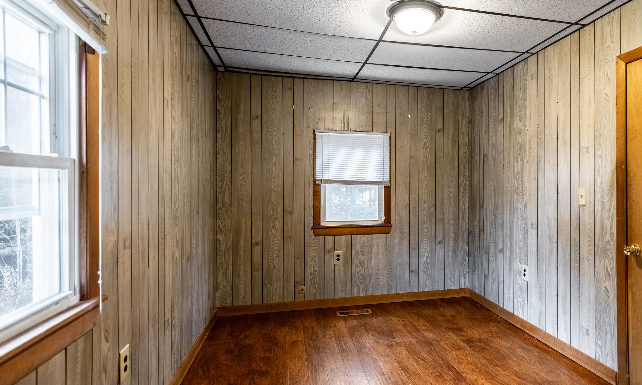 1922 Pushaw Road Glenburn, ME 04401 - Photo 13 of 25 Pushaw Interiors-8