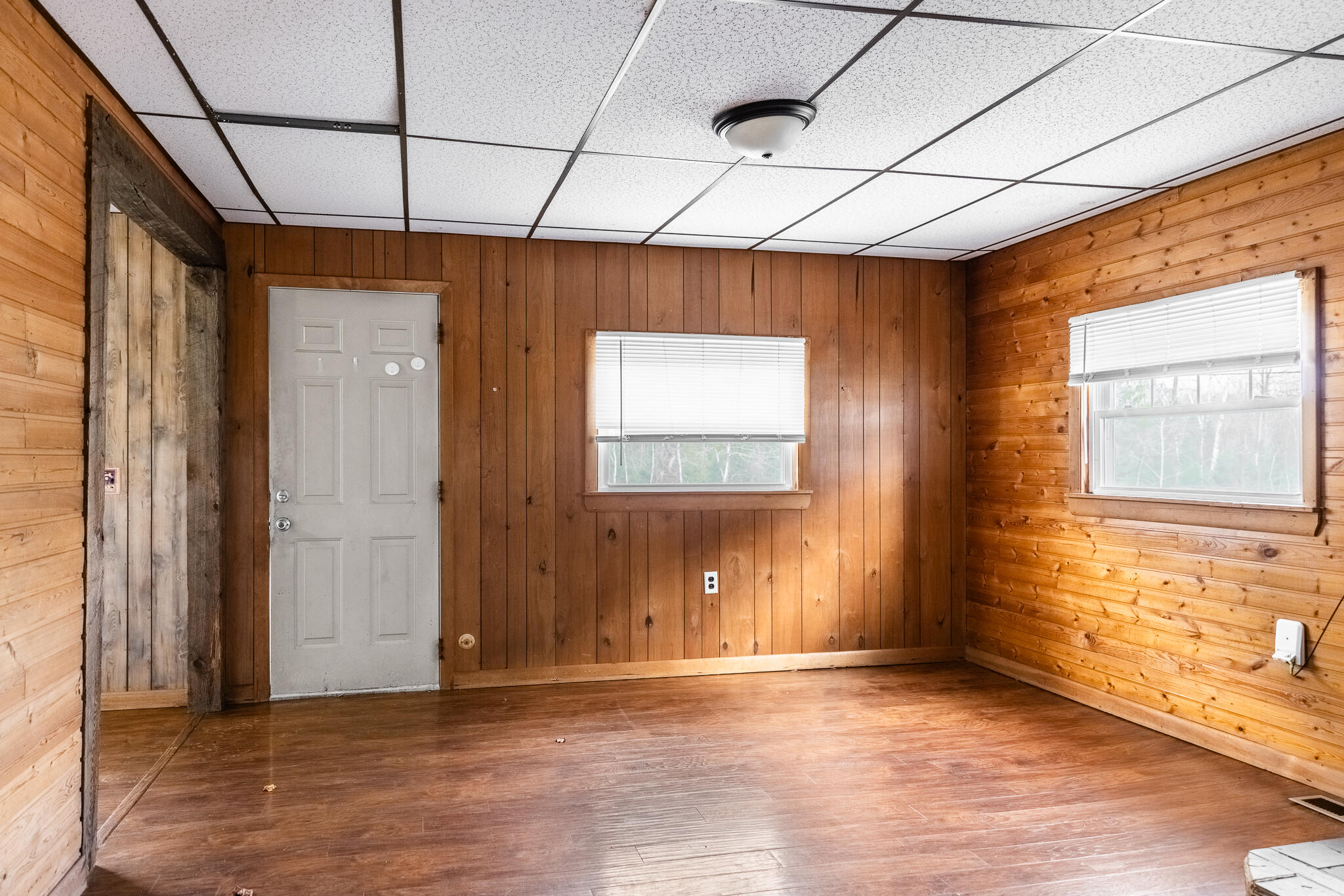 1922 Pushaw Road Glenburn, ME 04401 - Photo 8 of 25 Pushaw Interiors-4