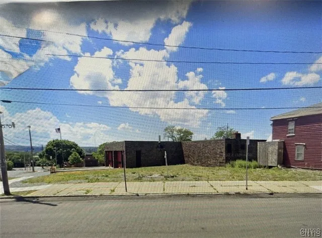 $50,000 | 1201 North Salina Street, Syracuse, NY 13208