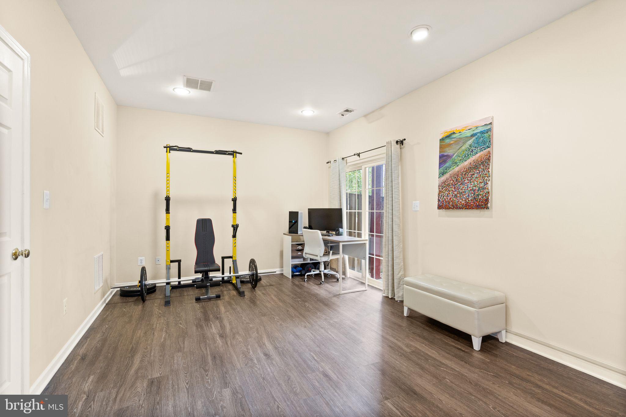 42711 Newcomer Terrace Chantilly, VA 20152 - Photo 36 of 57