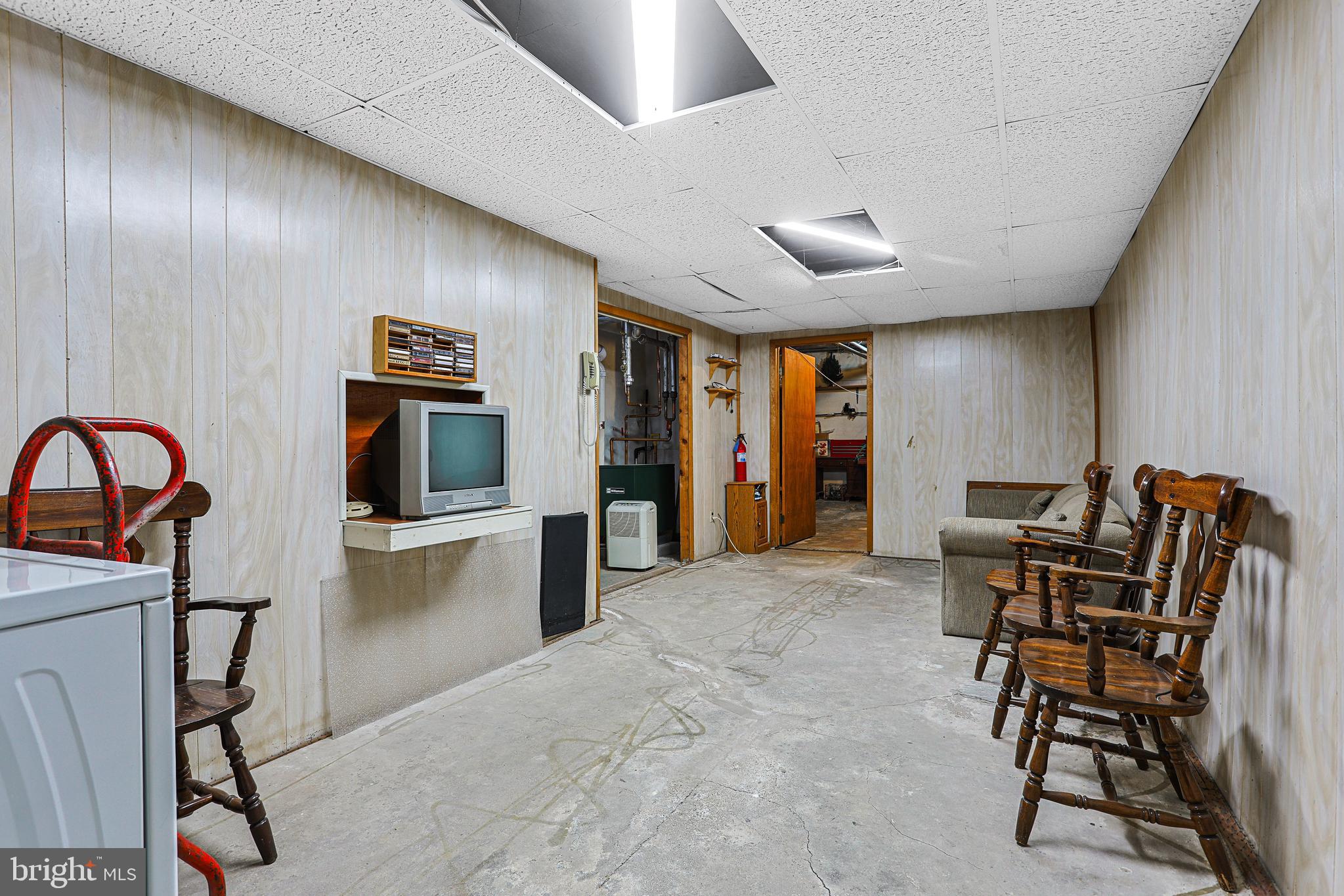 5236 Ridge Avenue Philadelphia, PA 19128 - Photo 34 of 45 a view of a livingroom with furniture and furniture