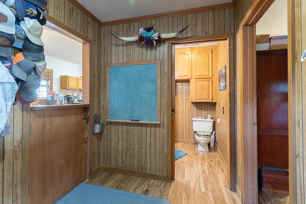 Schmidt Ranch Morse, TX 79062 - Photo 21 of 44 Main House Mud Room
