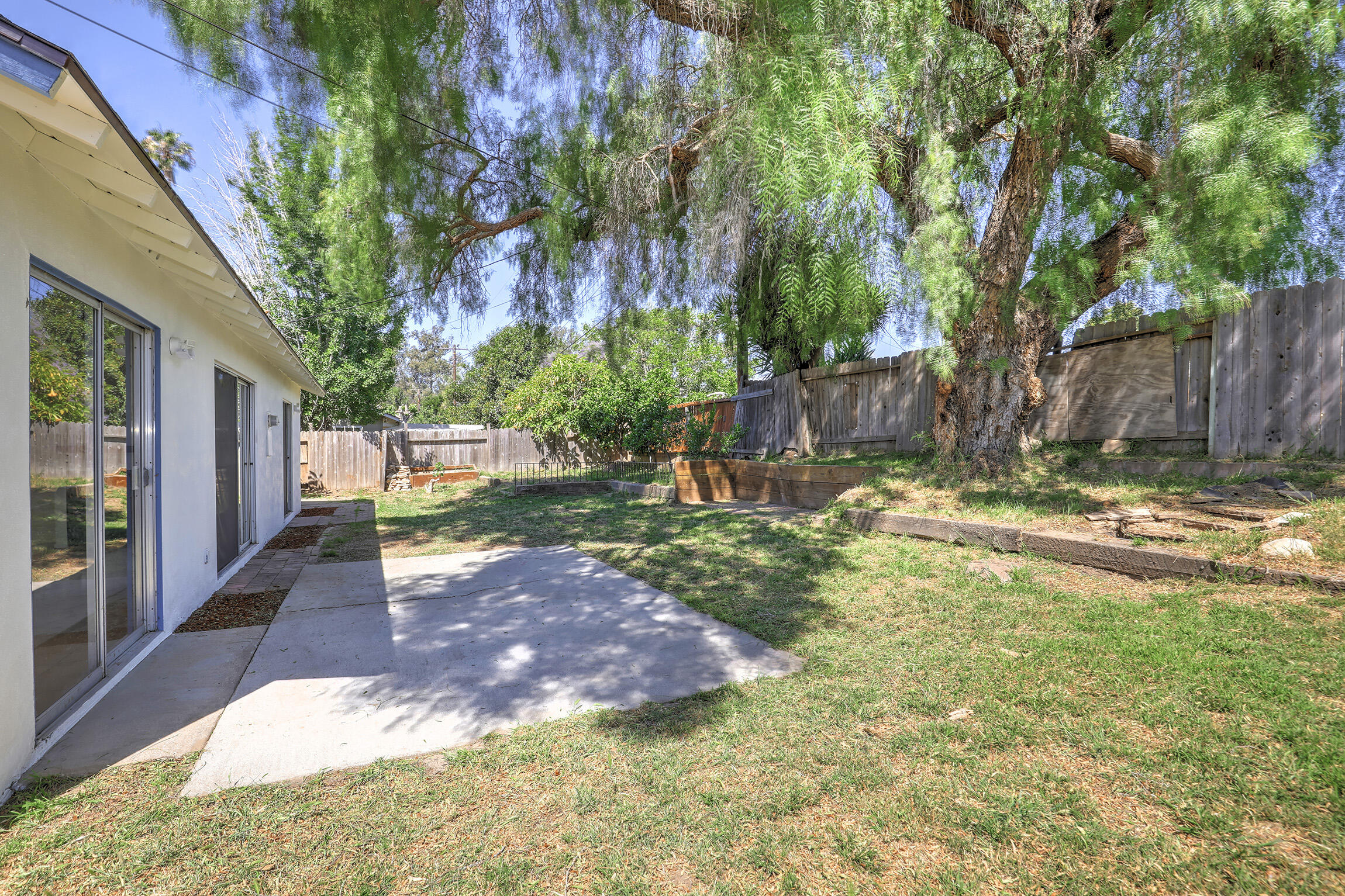 5058 Rocoso Way Santa Barbara, CA 93111 - Photo 17 of 19 a view of yard