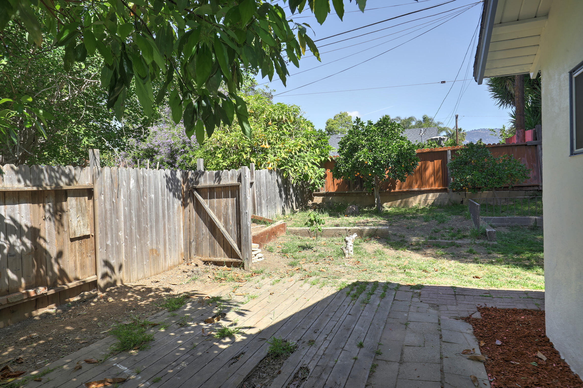 5058 Rocoso Way Santa Barbara, CA 93111 - Photo 19 of 19 a view of yard