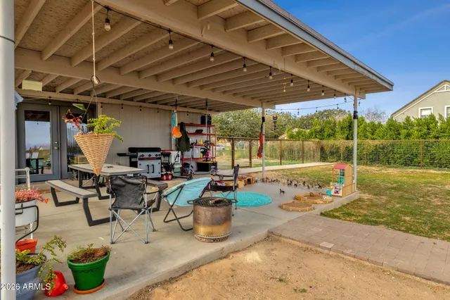 $2,999 | 851 West Quail Circle, San Tan Valley, AZ 85143