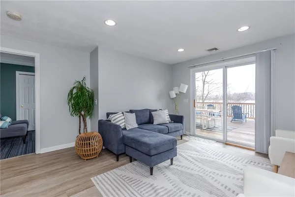 $409,900 | 422 Lake Shore Drive, Warwick, RI 02889