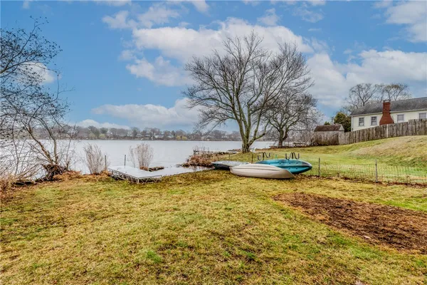 $409,900 | 422 Lake Shore Drive, Warwick, RI 02889