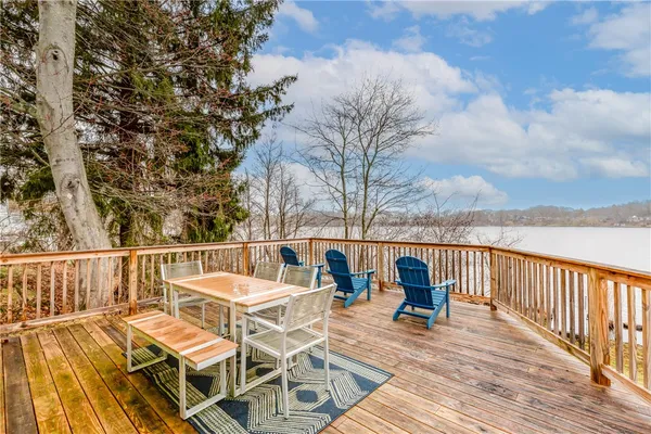 $409,900 | 422 Lake Shore Drive, Warwick, RI 02889