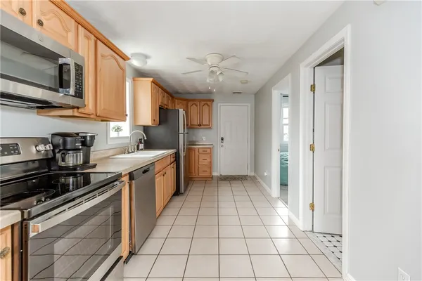 $409,900 | 422 Lake Shore Drive, Warwick, RI 02889