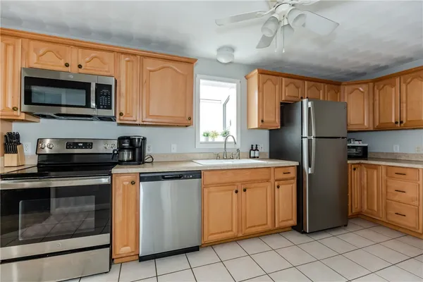 $409,900 | 422 Lake Shore Drive, Warwick, RI 02889