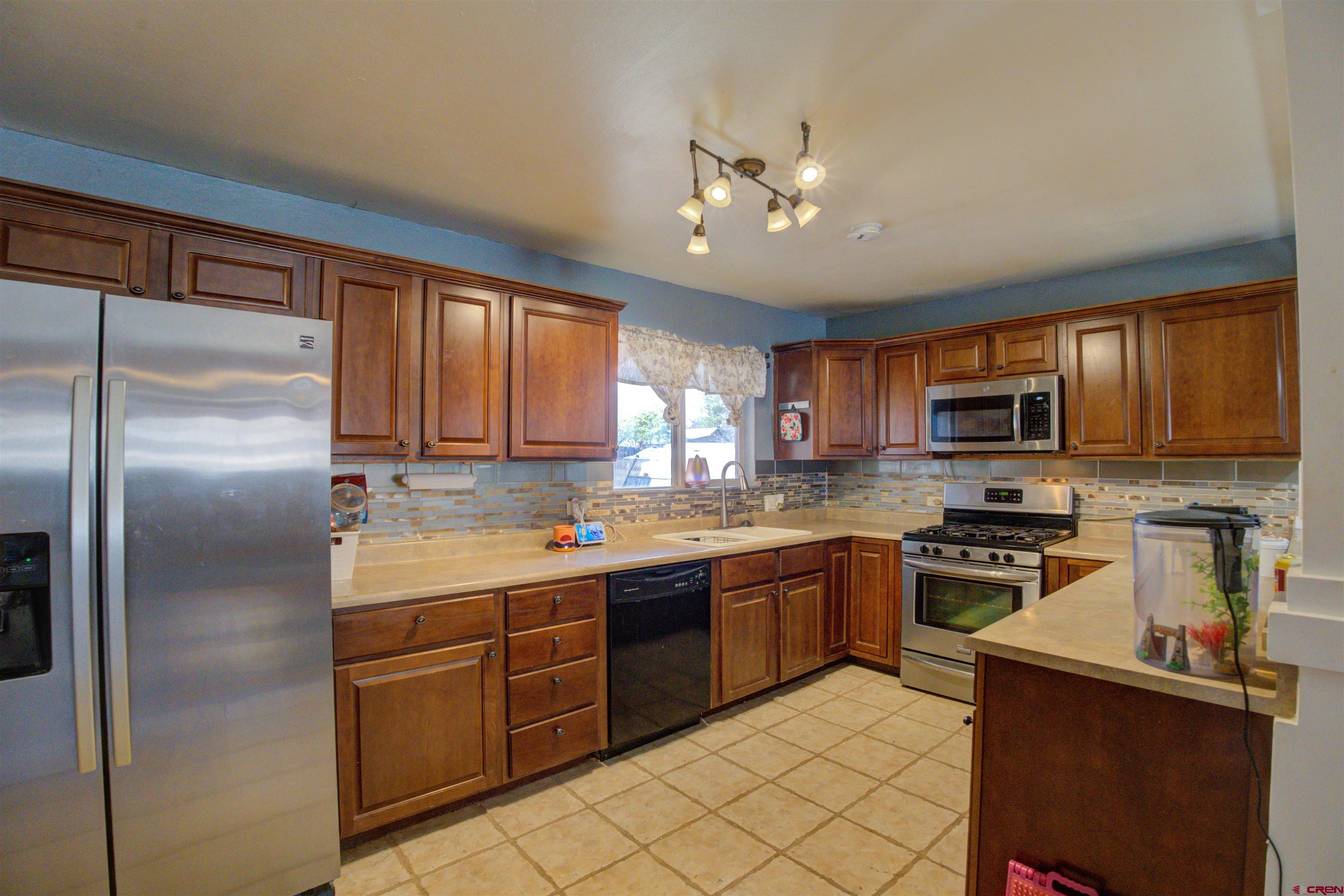 317 South Chestnut Street Cortez, CO 81321 - Photo 13 of 32
