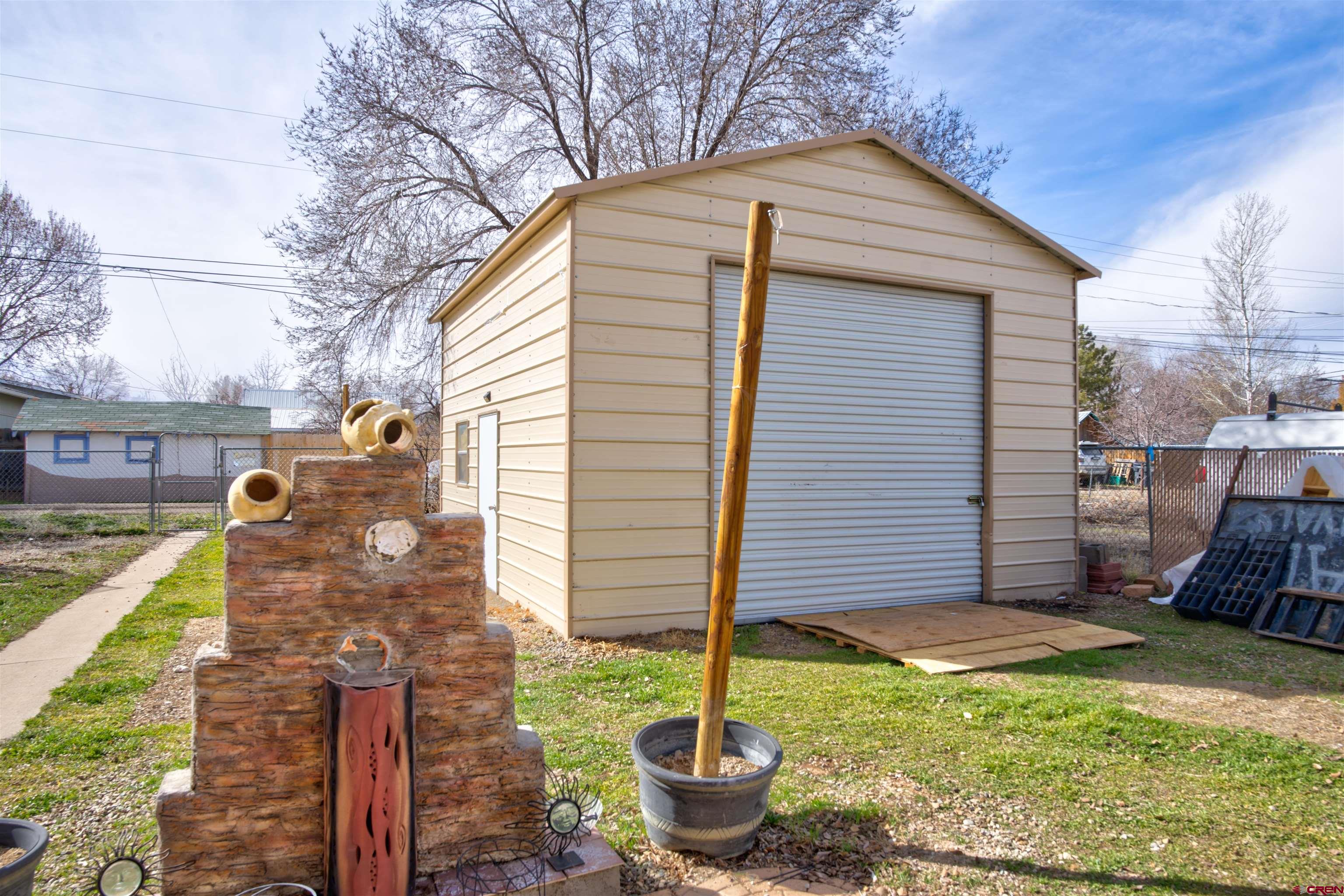 317 South Chestnut Street Cortez, CO 81321 - Photo 2 of 32