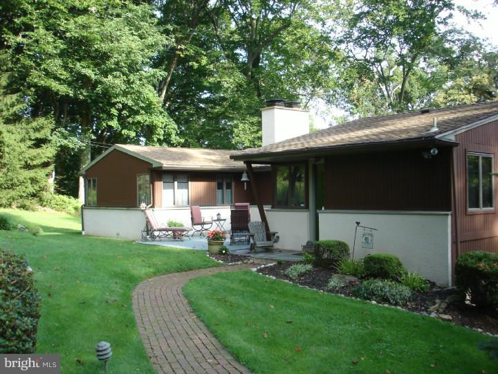 414 Marple Road Broomall, PA 19008 - Photo 2 of 25 Exterior Front