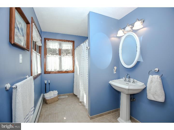 414 Marple Road Broomall, PA 19008 - Photo 14 of 25 Bathroom