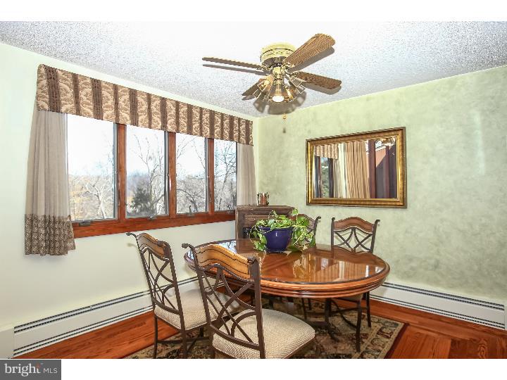 414 Marple Road Broomall, PA 19008 - Photo 7 of 25 Dining Room