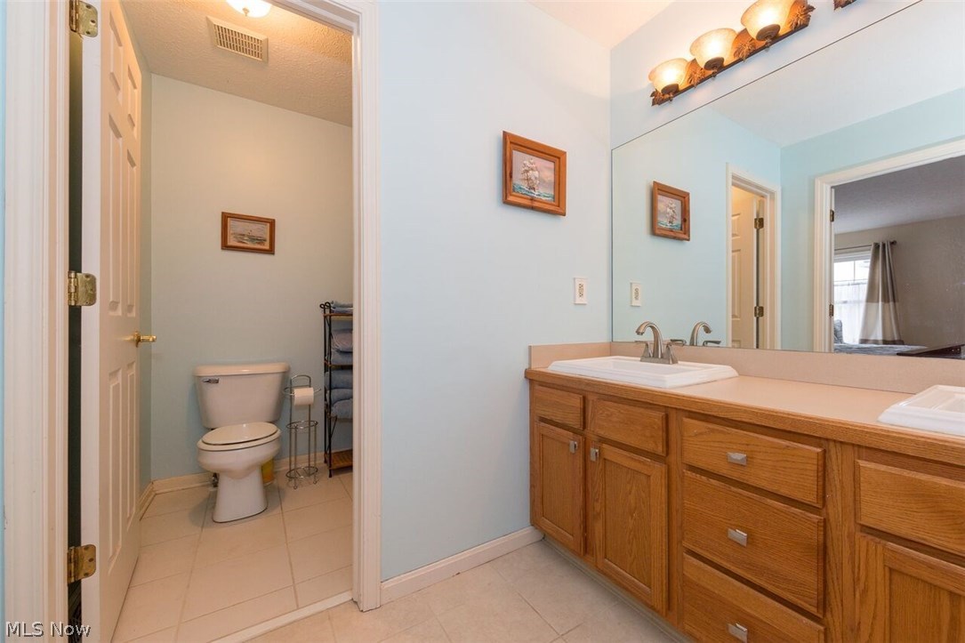 4396 Brooks Road Cleveland, OH 44105 - Photo 18 of 29