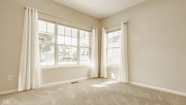 $574,900 | 3550 Burlingame Boulevard, Carmel, IN 46074