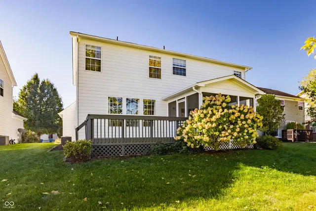 $574,900 | 3550 Burlingame Boulevard, Carmel, IN 46074