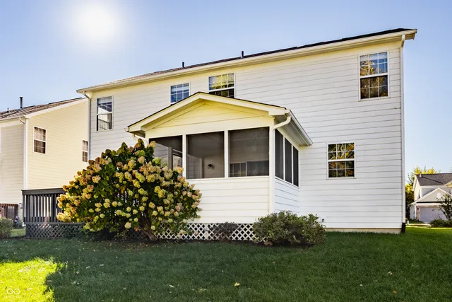 $574,900 | 3550 Burlingame Boulevard, Carmel, IN 46074