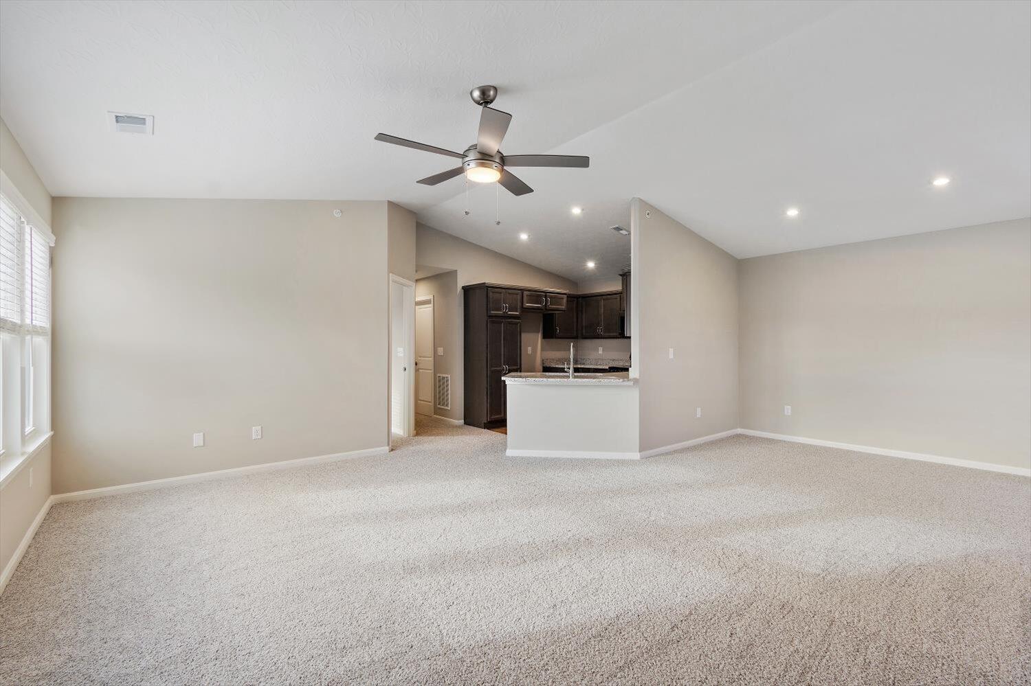 2430 Bella Ridge, Unit 406305 Covington, KY 41017 - Photo 15 of 30 Gallery Image 15